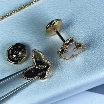 [Renovia Jewelry]SWEET BUTTERFLY MOP EARSTUDS