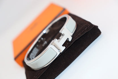[Renovia Jewelry]H ライトブルー ブレスレット