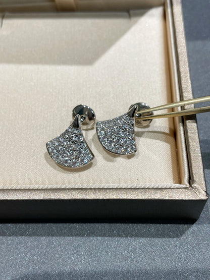 [Renovia Jewelry]ドリームスタッドピアス ダイヤモンド