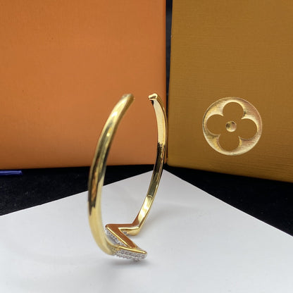 [Renovia Jewelry]VOLTE UPSITE DOWN ダイヤモンド ゴールド オープンブレスレット