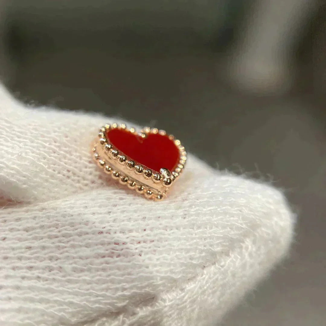 [Renovia Jewelry]HEART CARNELIAN STUD EARRINGS