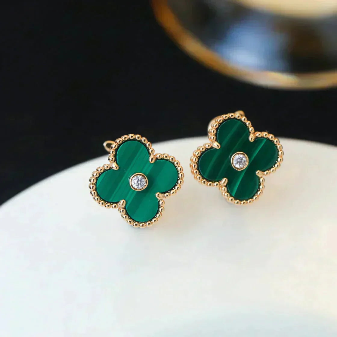 [Renovia Jewelry]クローバーミディアム 1モチーフ マラカイト ダイヤモンド ピアス