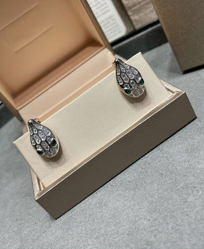[Renovia Jewelry]セルパン ダイヤモンド スタッド ピアス