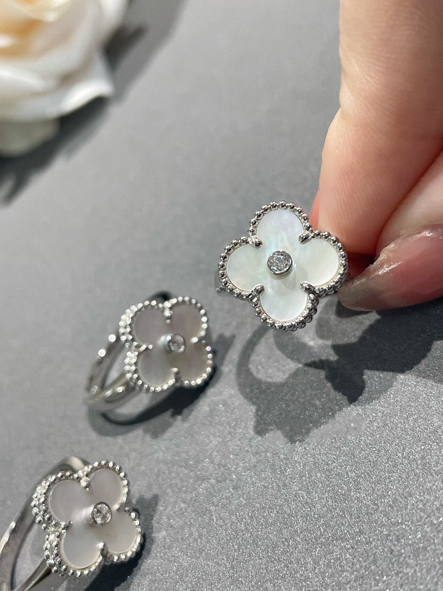 [Renovia Jewelry]クローバー シルバー マザーオブパール ダイヤモンド リング