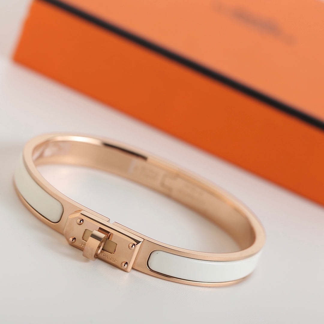 [Renovia Jewelry]HM ケリーホワイトブレスレット