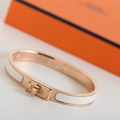 [Renovia Jewelry]HM ケリーホワイトブレスレット
