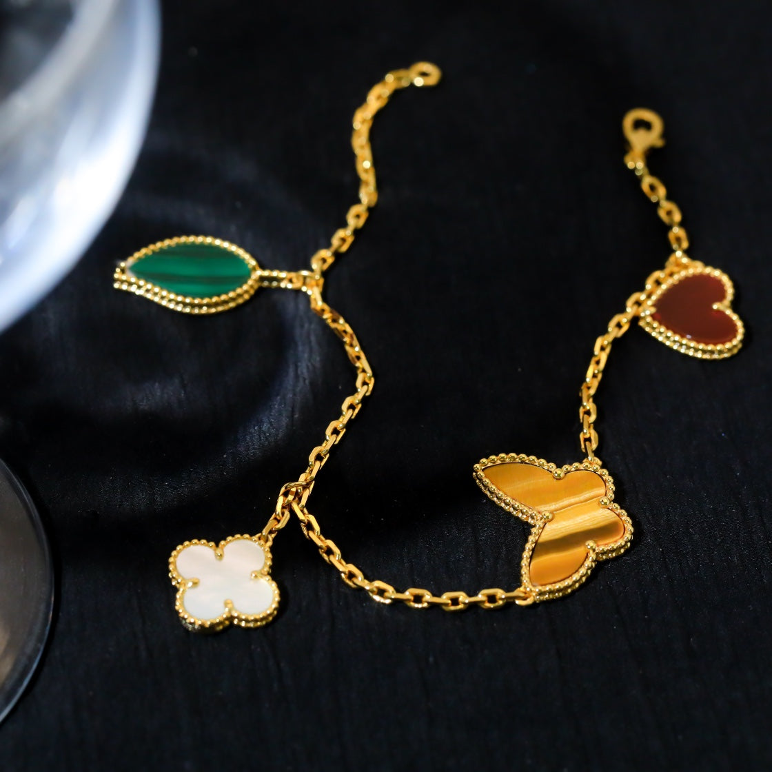 [Renovia Jewelry]ラッキースプリング 5モチーフ ゴールドブレスレット