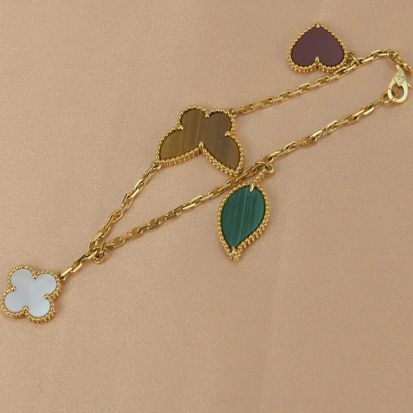 [Renovia Jewelry]ラッキースプリング 5モチーフ ゴールドブレスレット