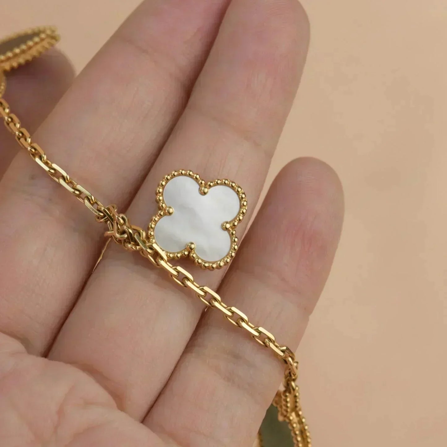 [Renovia Jewelry]ラッキースプリング 5モチーフ ゴールドブレスレット