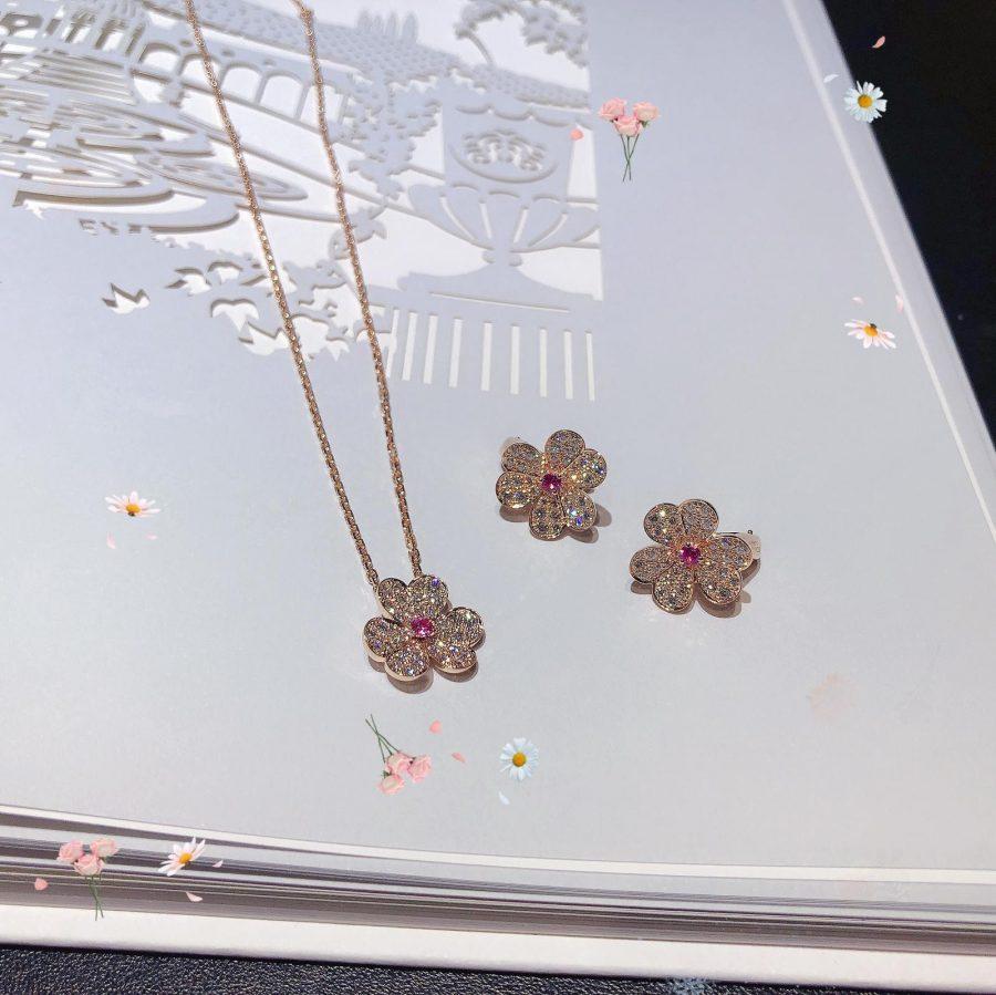 [Renovia Jewelry]フリヴォル ローズゴールド フラワー ダイヤモンド ネックレス