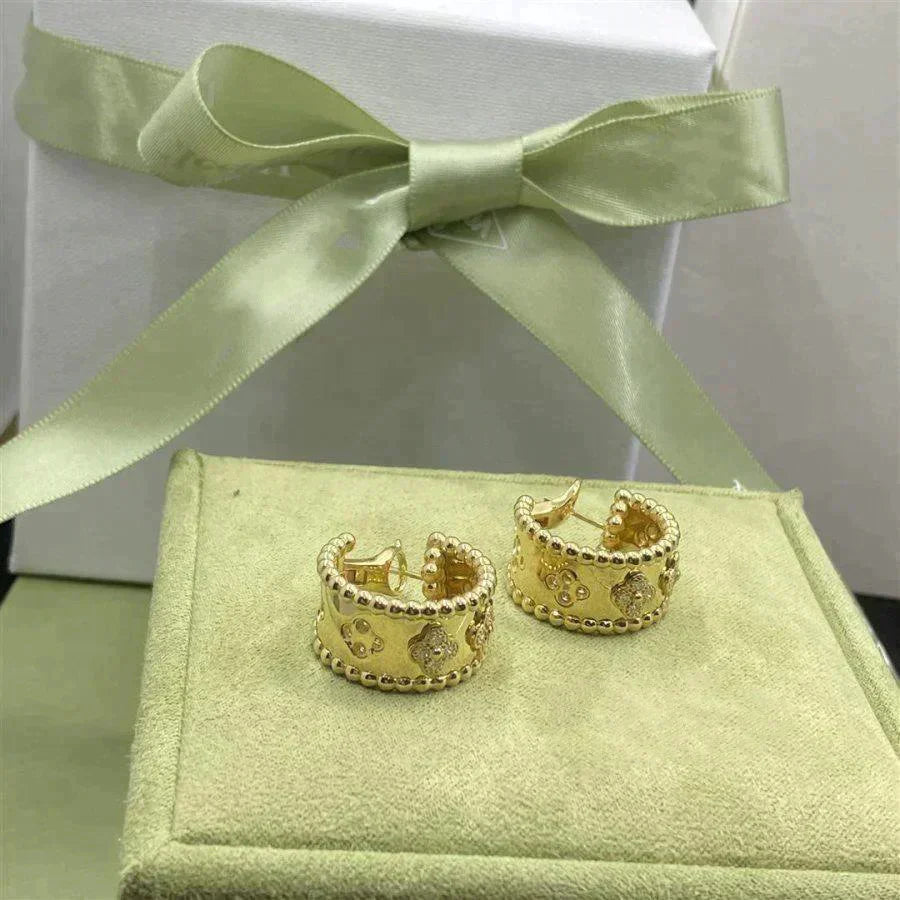[レノビアジュエリー]ペルレー ダイヤモンド ピアス